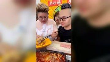 娱乐吃瓜酱买的谁的号,揭秘幕后故事